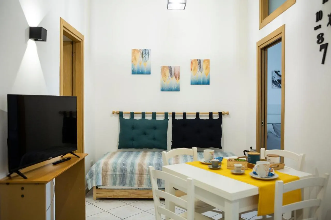 Bnb Al Centro E Meglio, Napoli Apartment 0*, Naples
